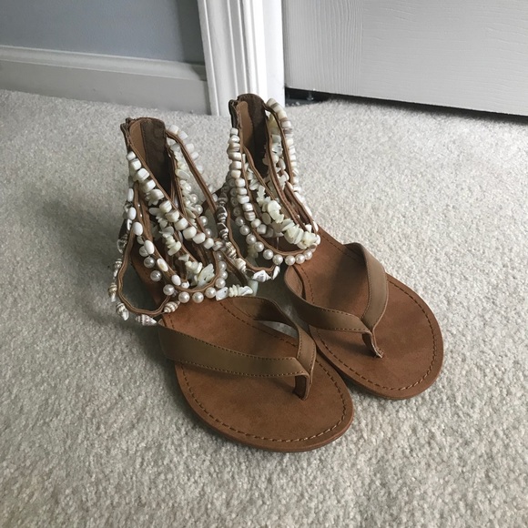 nine west beaded sandals
